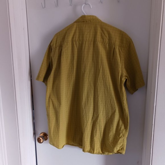 Columbia Sportswear Men's Shirt Button Down, Large 100% Cotton - Picture 3 of 3